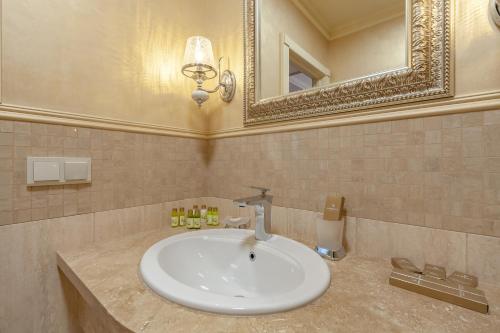 Kylpyhuone majoituspaikassa Hotel Armega Domodedovo