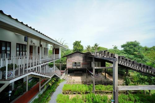 Zahrada ubytování Krodyle Mindfulness House