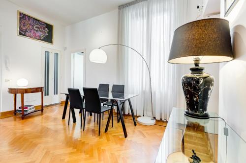 Colosseum Terrace Apartment