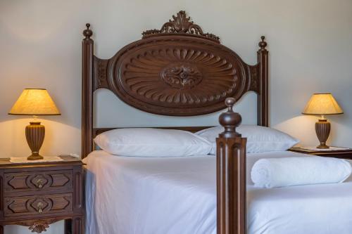 Uma cama ou camas num quarto em Central Charming Classic Apartment