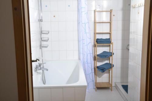 Ванна кімната в Romantisches Bed&Breakfast Apfelstern