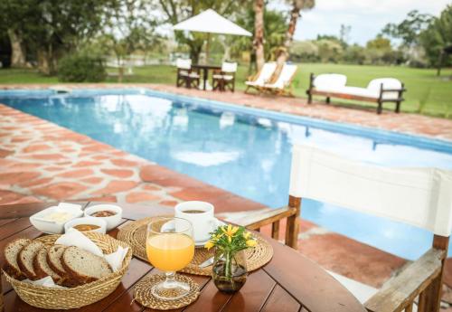 Bazén v ubytování Aguapé Lodge nebo v jeho okolí