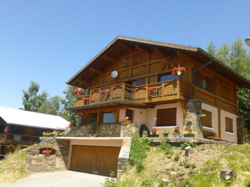 Les Saisies coté Légette appartement dans chalet LE NEPAL