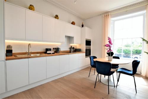 Gallery image of Frederick Place - Your Apartment in Bristol