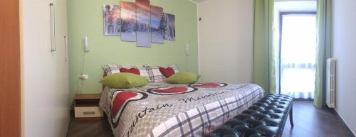 Ένα ή περισσότερα κρεβάτια σε δωμάτιο στο HOME SWEET HOME GIOSI
