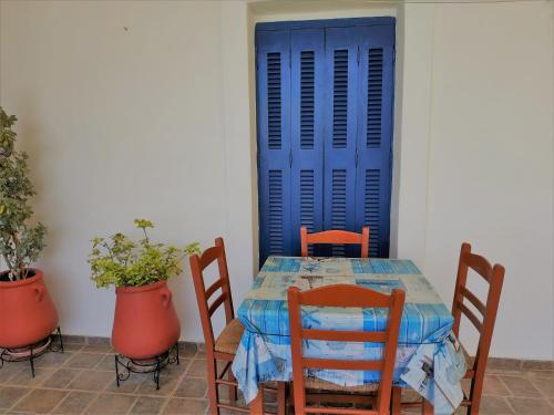 Gallery image of Palaiopoli View Studio in Palaiópolis