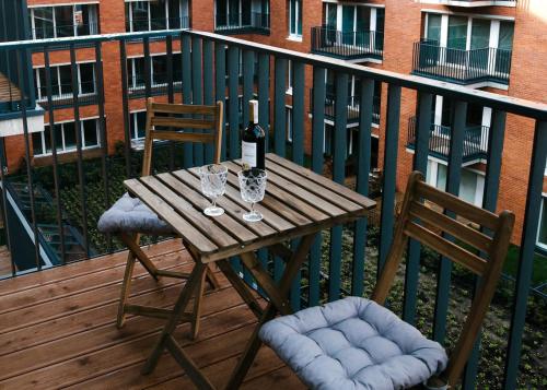 Un balcon sau o terasă la TJB Design Apartment RAJSKA 8