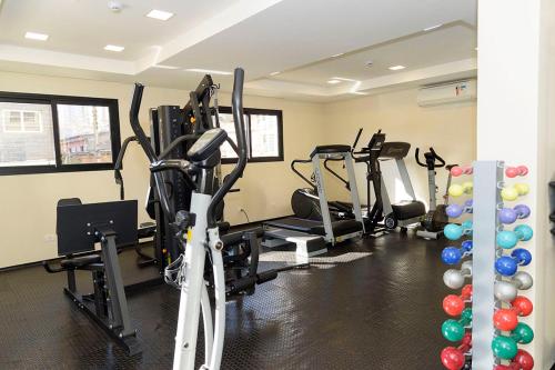 O centro de fitness e/ou as comodidades de fitness de Hotel Domani