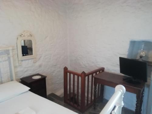 Gallery image of Angelica in Ano Syros