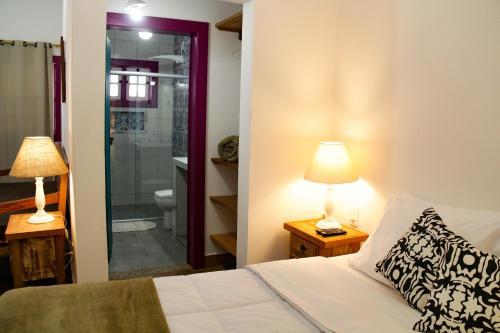 Et badeværelse på Pousada Berço Mineiro