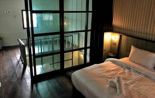 Gallery image of THE TREE Sleep and Space in Trang