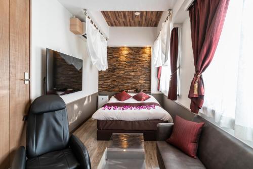 Hotel Petit Bali Garden Shin Okubo