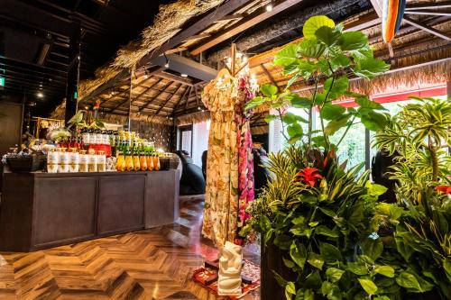 Hotel Petit Bali Garden Shin Okubo