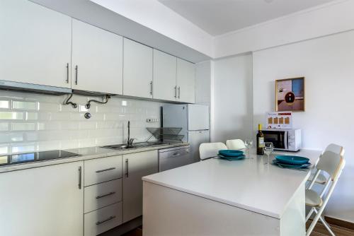 FLH Vilamoura Cozy Flat with Balcony