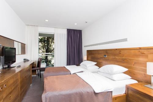 Gallery image of Avala Resort & Villas in Budva