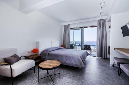 Gallery image of Paralos Lodging in Skhoinoussa