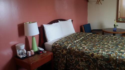 Gallery image of River Mist Inn in Sturgeon Falls