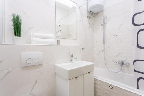 Ένα μπάνιο στο Apartman Ino