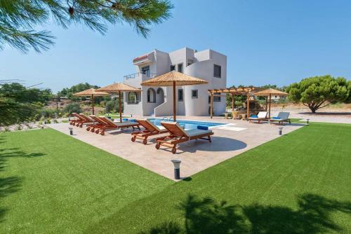 Sun's Reach Villa