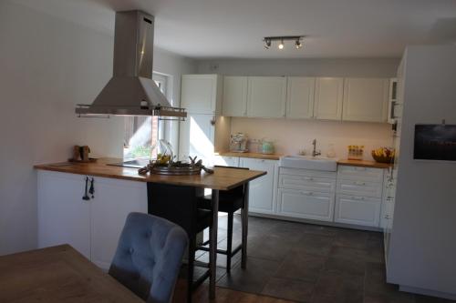 Dapur atau dapur kecil di Eulenhaus Osterhever
