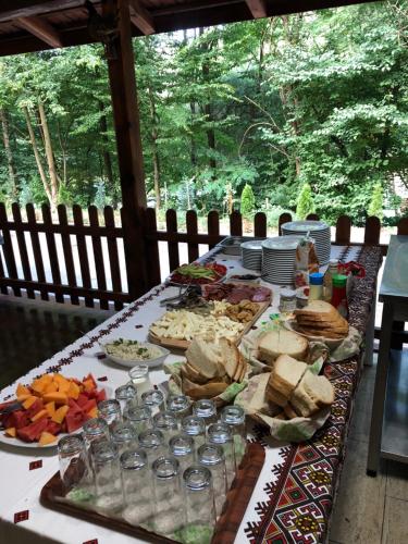 Mad på pensionatet eller i nærheden