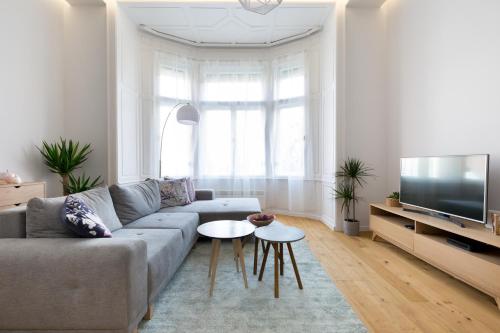 Designer Dream Home In The Center w 2BR/2Bath 1061 Budapest, 34 Király utca kép - 3