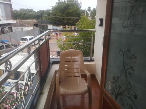 Rõdu või terrass majutusasutuses SREE Kumaran Residence