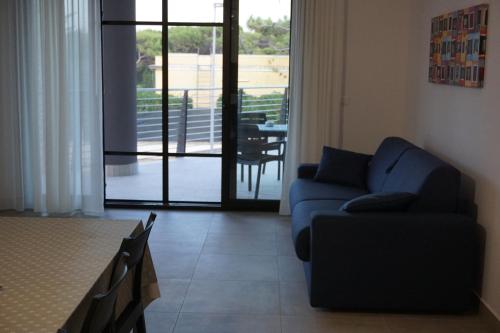 Ruang duduk di Albachiara Residence