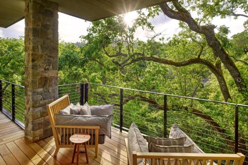 Balkón nebo terasa v ubytování Alila Napa Valley, a Hyatt Resort