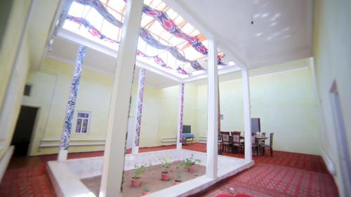 Gallery image of Qutlug Qadam Guest House in Khiva