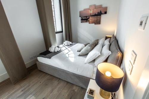 Elegant Fornasa Vecia, canal view with a beautiful garden R&R photo 26