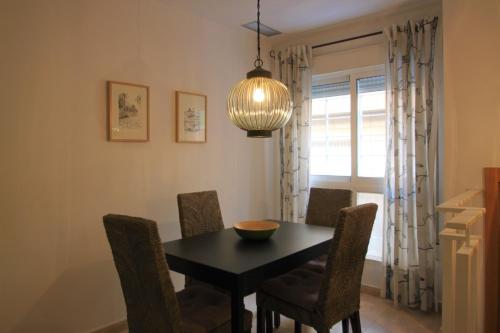 Apartamento Casaturis Playa y Montaña con parking en el centro de Alicante A130