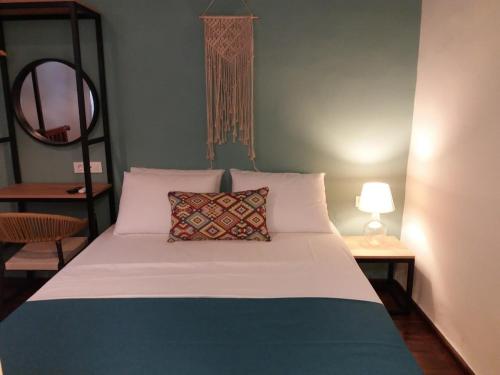 Fivos Residence