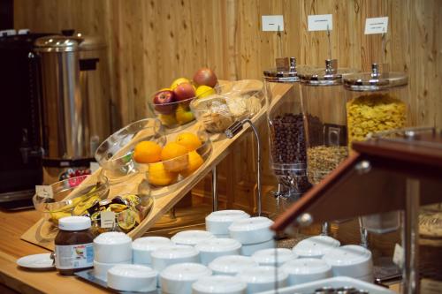 Jídlo v hotelu nebo okolí