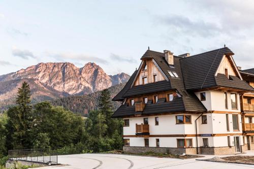 Výhľad na hory alebo výhľad na hory priamo z apartmánového hotela