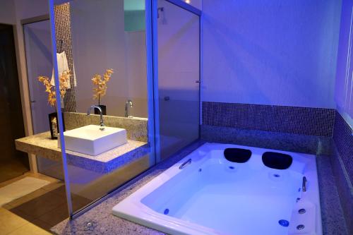 Koupelna v ubytování Monte Castro Executive Hotel