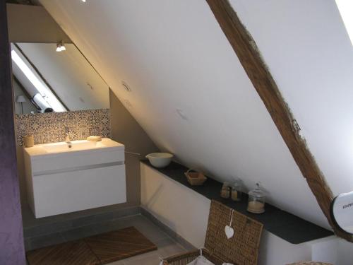 Koupelna v ubytování La chambre du Grand Val