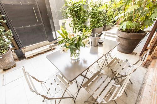 Elegant Fornasa Vecia, canal view with a beautiful garden R&R photo 23