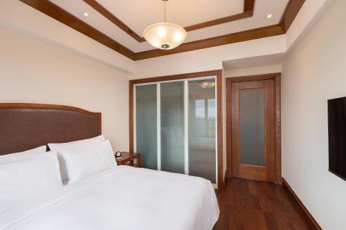 Kantharyar Serviced Apartmentにあるベッド