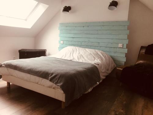 Photo de la galerie de l'établissement Maison en pierre entièrement rénovée., à Trébry