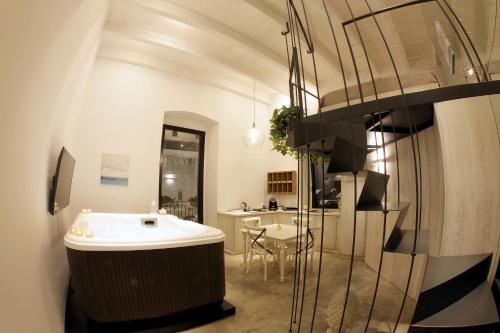 Bilik mandi di Sebèl Luxury Rooms