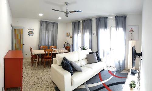 Posezení v ubytování Piso Familiar en Llançà