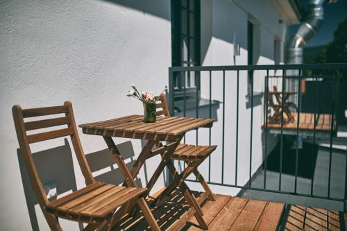 En balkong eller terrasse på Hotel a Hostinec Slunce