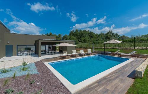 Πισίνα στο ή κοντά στο Villa Terra