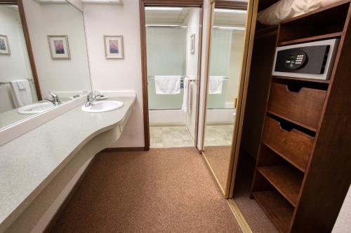 Gallery image of Sophie Station Suites in Fairbanks