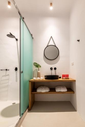 Gallery image of Obsession Mykonos in Agios Stefanos