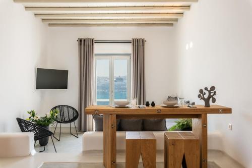 Gallery image of Obsession Mykonos in Agios Stefanos