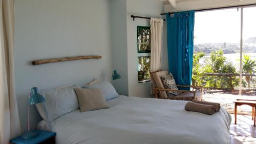 Llit o llits en una habitació de Buccaneers on the beach, Chintsa, South Africa