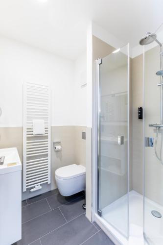 Salle de bains dans l'établissement mk hotel eschborn