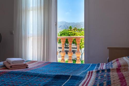 Cozy townhouse in El Duque